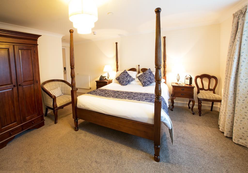 The Bishops Table Hotel Farnham  Kültér fotó